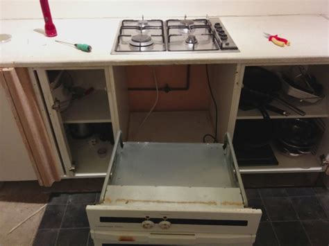 remove gas hob uk